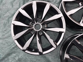 Alu disky Volkswagen Dijon černé R17 et49 - 3