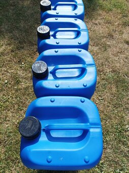 Kanistre Bandasky - 3