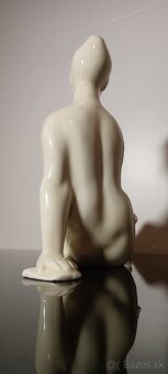 Nádherná stará zberateľská porcelánová soška Akt - 3