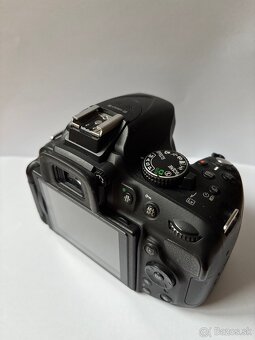 Predám Nikon D5200 telo - 3
