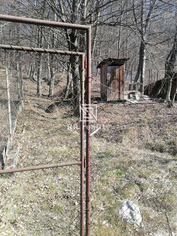 Stavebný pozemok Myslava 821m2 - IS na pozemku - 3