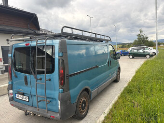 RENAULT TRAFIC II - 3