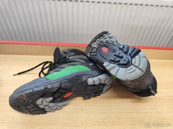 Turistické topánky v.35 - 3