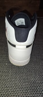 Predám botasky Nike JORDAN - 3