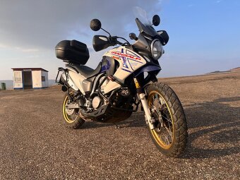Honda Transalp 700 - 3