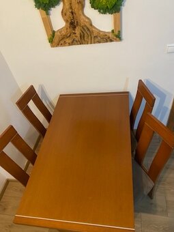 Jedálenský stôl a stoličky - 3