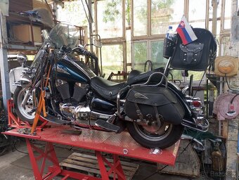 Predám Suzuki Intruder 1500 - 3