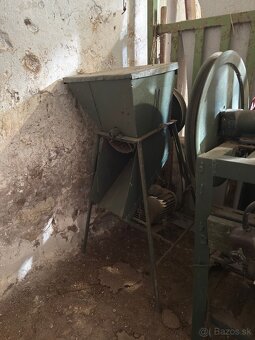 Predaj strojov pre domáci chov - 3