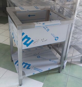 Nerezový drez, umývací stôl - 3