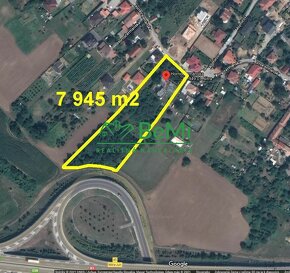 Rozľahlý pozemok 7 945 m2 Nitra - Čermáň všetky IS ID 409-14 - 3