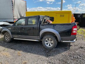FORD RANGER 2,5 TDCi 4x4 , havarovaný - 3