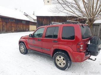 Jeep Grand Cherokee - 3