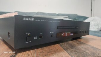 Yamaha CD-S700 - 3