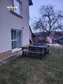 Na predaj dvojgeneračný rodinný dom v obci Piešť I, 3 km od - 3