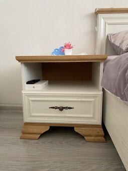 Manželská posteľ + nočné stolíky + stolík pod TV - 3
