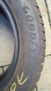 Predám zimné GOODYEAR 235 55 r18 - 3