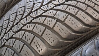 Predám 4ks jazdené zimné 225/45r18-95V Kumho - 3