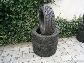 Predám 4x zimné temer nové pneu Continental 235/55 R19 101HX - 3