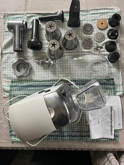ELEKTRICKY MLYNCEK NA MÄSO TEFAL, SET - 3