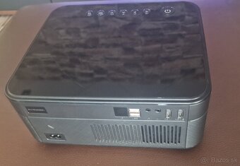 LCD Projektor Surewheel SW10 - 3