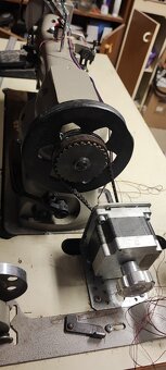 Šijací stroj JUKI 3xpodávanie - 3