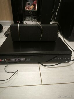 Predám lacno domáce kino LG - 3