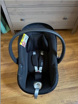 Predám autosedačku (vajíčko s podstavcom) CBX by Cybex Aton - 3