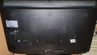 Samsung LE32D403 - 3