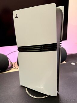 PlayStation 5 Pro v záruke +Vertical Stand + Prachový filter - 3