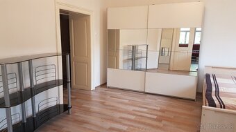 Dám do prenájmu 3i BYT 90 m² v centre TT - 3