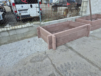 Vyvýšený záhon betonovy vzor drevo - 3