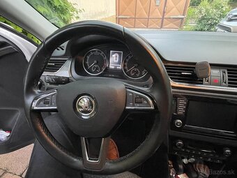 Predam Skoda rapid 1.0 TSI - 3