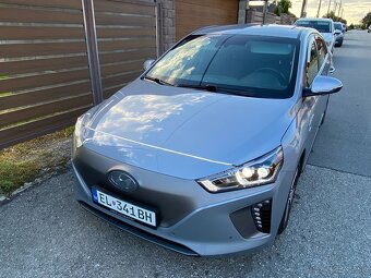 Hyundai Ioniq Electic 28kwh Premium SE, BEV, Super stav - 3