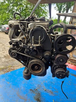 Motor Mitsubishi Carisma 1.6 benzin - 3