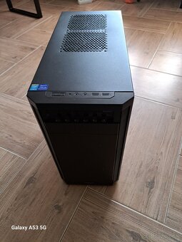 Starší herny počítač GTX 980, 8GB RAM, SSD+monitor - 3