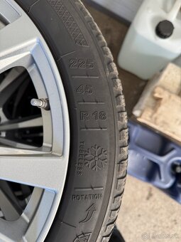 5x112 r18 225/45r18 - 3