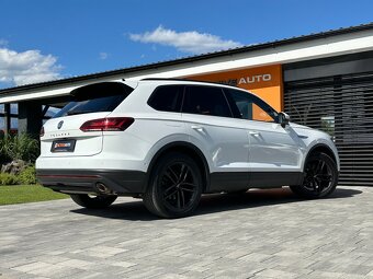 Volkswagen Touareg 3.0 TDi V6 4Motion Tiptronic - 3