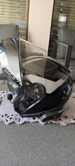 Výklopná moto prilba - 3