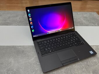 Dell Latitude 5300 2v1 i5 16GB 256GB Touch - 3