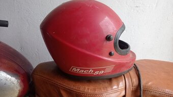 Retro prilba - 3