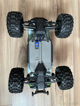 Traxxas Hoss - 3