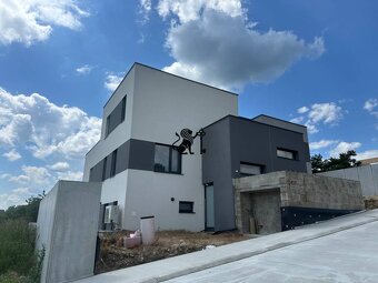 Na predaj slnečný rodinný dom v Rači - 3