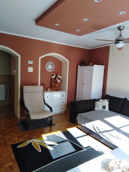 Predám veľký 2 izbový byt až 65m2 so ZÁHRADOU a GARÁŽOU - 3