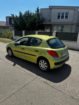 Peugeot 207 - 3