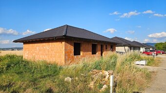 Rodinny dom, 4izbovy bungalov - 3