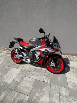 Aprilia Tuono 660 - 3