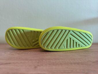 NOVÉ Nike Calm Slide Print NS - 3