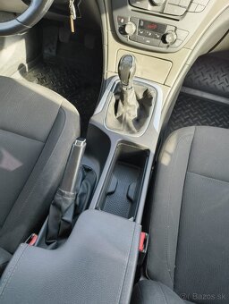 Opel INSIGNIA SPORTS TOURER SW - 3