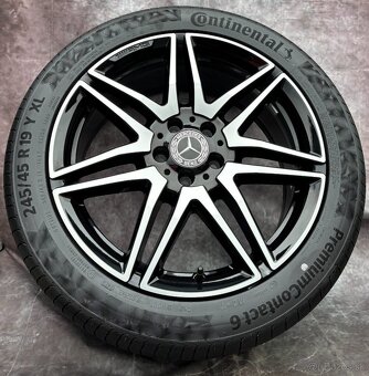 Originál Alu kola AMG Mercedes-Benz V-Klasse 245/45/19 DOT23 - 3