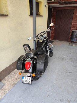 Suzuki VL800 Intruder 2012 - 3